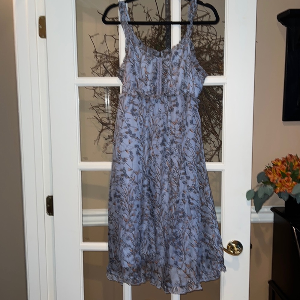 Floral maternity dress size small